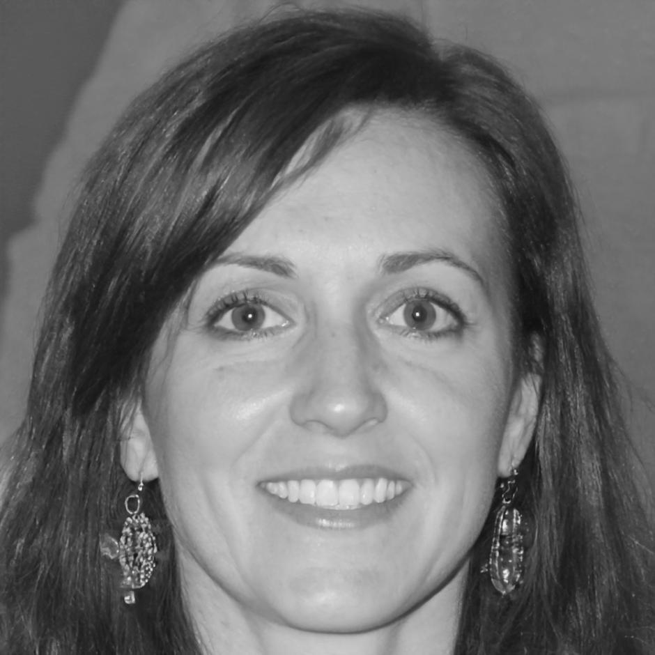 Elena Korhonen, Senior Financial Strategist